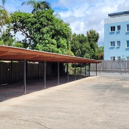 Tower Court Motel - Adults Only Haven Χέρβεϊ Μπέι Εξωτερικό φωτογραφία