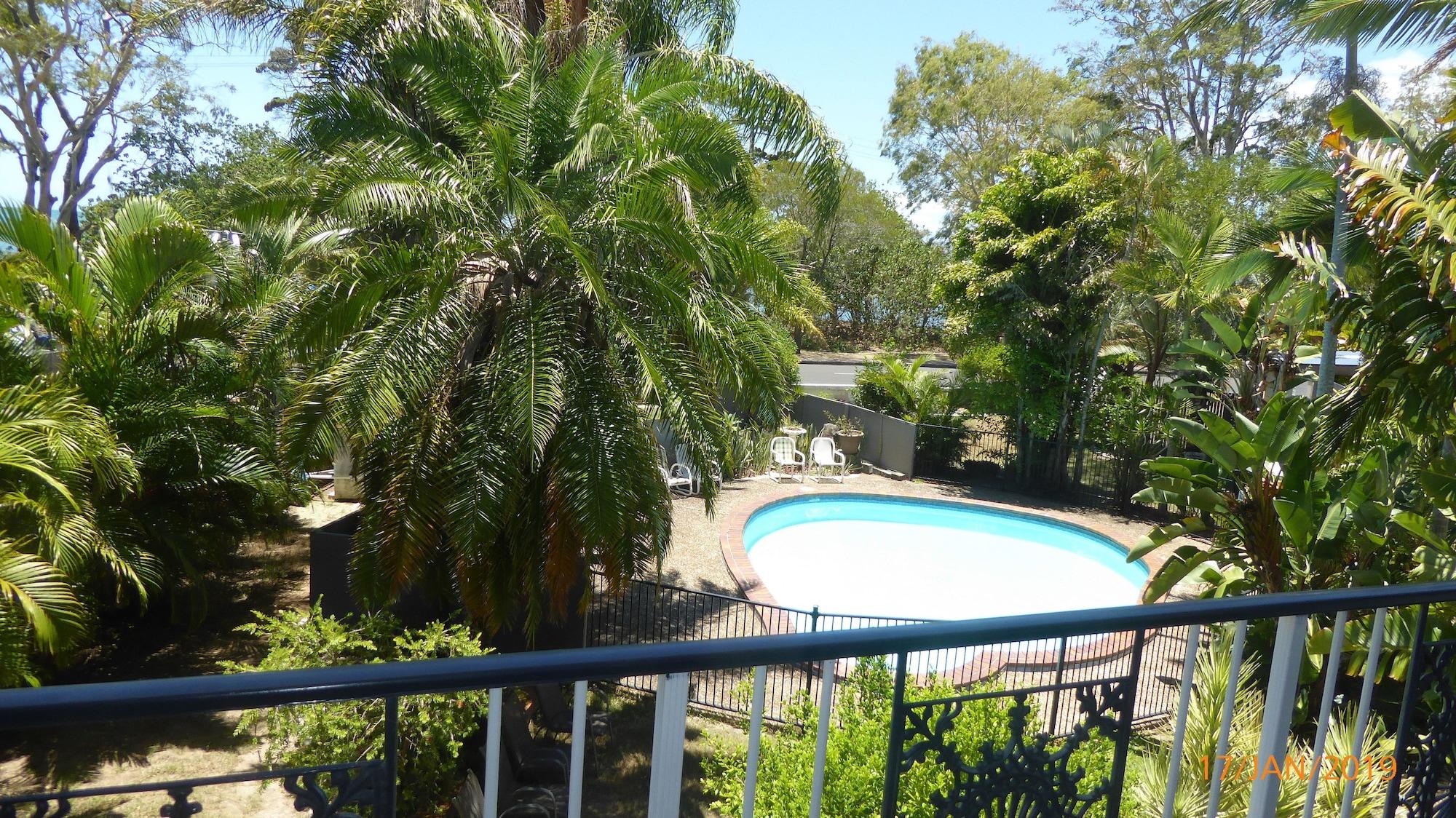 Tower Court Motel - Adults Only Haven Χέρβεϊ Μπέι Εξωτερικό φωτογραφία
